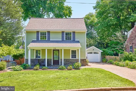 106 W Marshall St, Falls Church, VA 22046