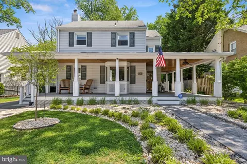 120 W Marshall St, Falls Church, VA 22046