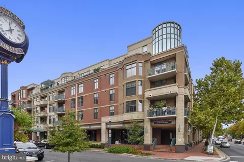 502 W Broad St #511, Falls Church, VA 22046