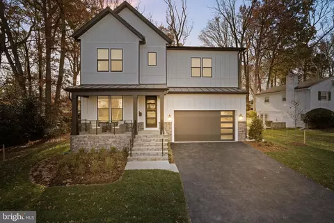 1000 N Sycamore St, Falls Church, VA 22046