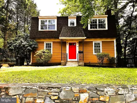222 E Fairfax St, Falls Church, VA 22046