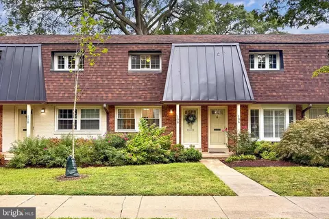 108 W Annandale Rd, Falls Church, VA 22046