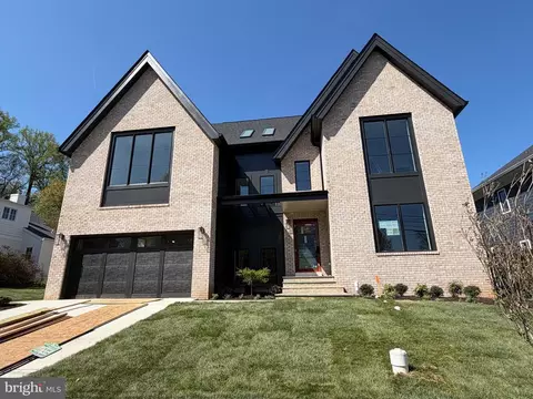 1104 N Tuckahoe St, Falls Church, VA 22046