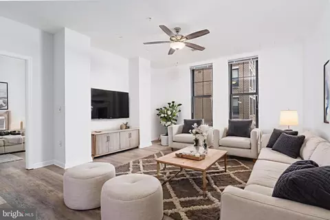 444 W Broad St #401, Falls Church, VA 22046