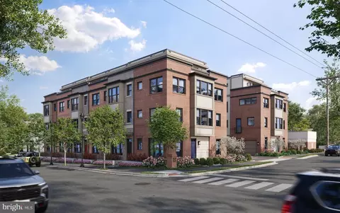 729 Park Ave, Falls Church, VA 22046