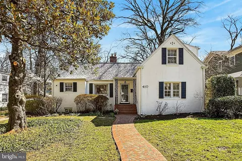 410 Jackson St, Falls Church, VA 22046