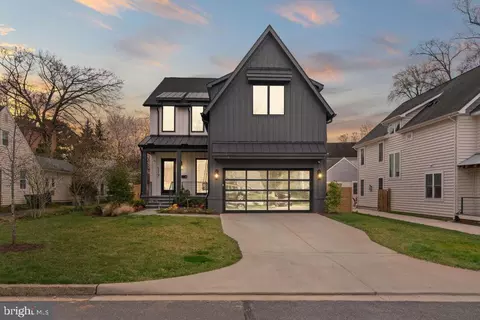 117 S Spring St, Falls Church, VA 22046
