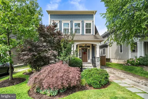 1203 Lincoln Ave # B, Falls Church, VA 22046