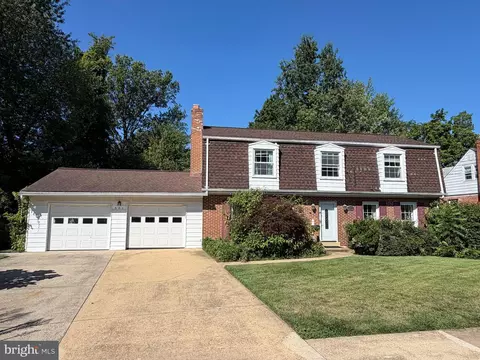 501 Greenwich St, Falls Church, VA 22046