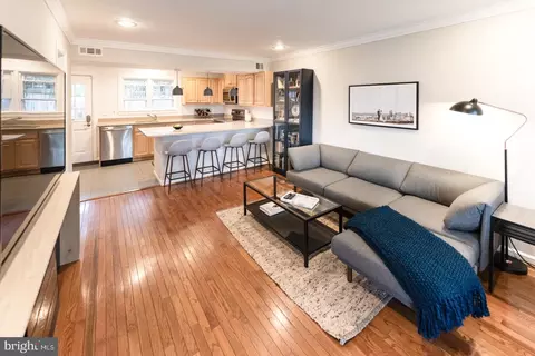 202 S Virginia Ave #73, Falls Church, VA 22046
