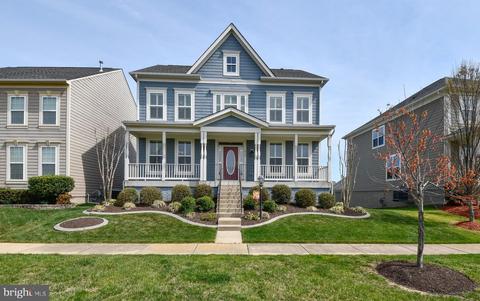 1410 Sands Cir, Fredericksburg, VA 22401