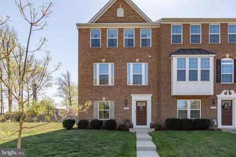 1100 Oakwood St, Fredericksburg, VA 22401