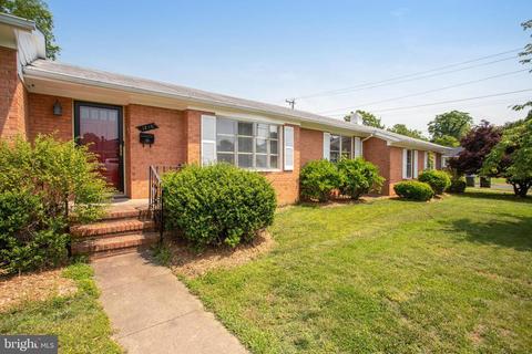 1210 White St, Fredericksburg, VA 22401