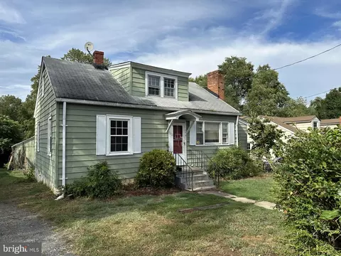 113 Ashby St, Fredericksburg, VA 22401