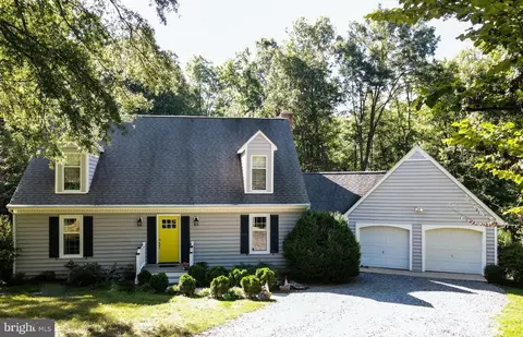 18 Seneca Ter, Fredericksburg, VA 22401