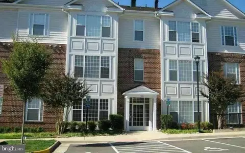 701 311 Cobblestone Blvd #311, Fredericksburg, VA 22401