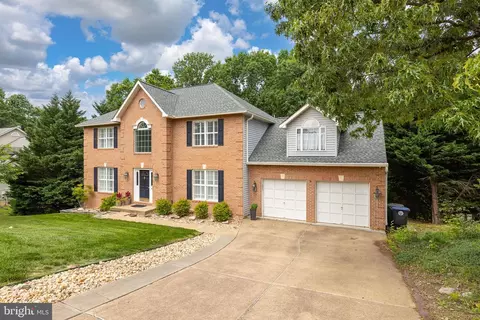 106 Huntington Hills Ln, Fredericksburg, VA 22401