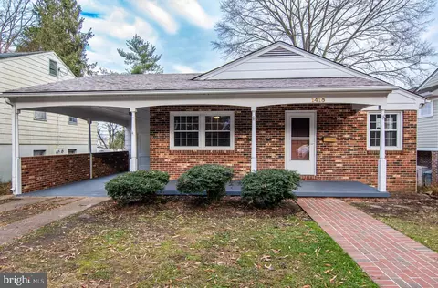 1415 Sunken Rd, Fredericksburg, VA 22401