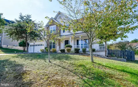 1007 Great Oaks Ln, Fredericksburg, VA 22401