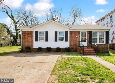 300 Glover St, Fredericksburg, VA 22401