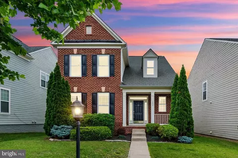 1407 Idlewild Blvd, Fredericksburg, VA 22401