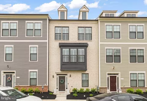 115 Beatson St, Fredericksburg, VA 22401