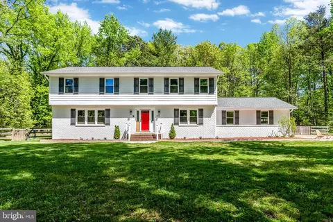 110 Goodloe Dr, Fredericksburg, VA 22401