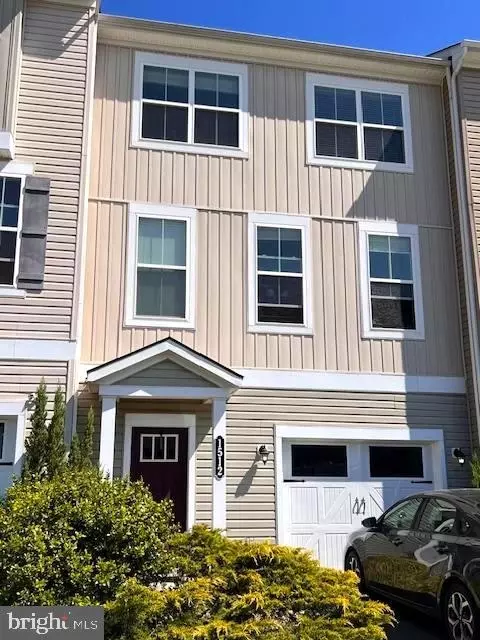 1512 Hudgins Farm Cir, Fredericksburg, VA 22408