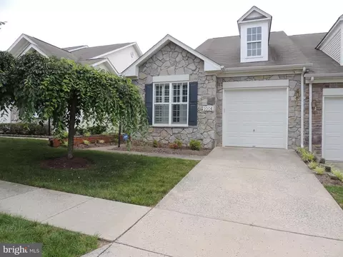 1004 Brandon Dr, Fredericksburg, VA 22401