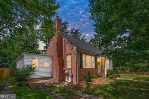 1408 Stafford Ave, Fredericksburg, VA 22401