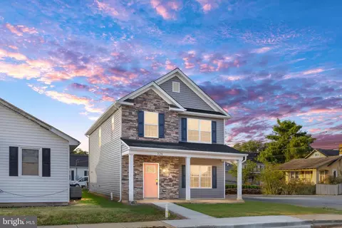 326 Forbes St, Fredericksburg, VA 22401