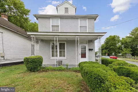 1201 Dixon St, Fredericksburg, VA 22401
