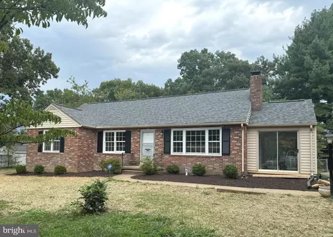 102 Wilderness Ln, Fredericksburg, VA 22401