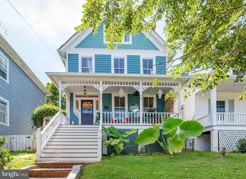 720 Lee Ave, Fredericksburg, VA 22401