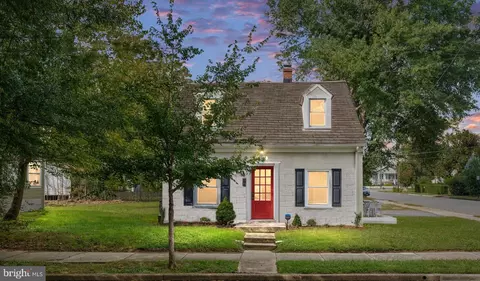 1301 Rowe St, Fredericksburg, VA 22401