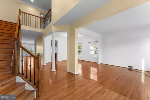 Entry Way - 1018 Everett Ct, Fredericksburg, VA 22401 photo 1 of 16