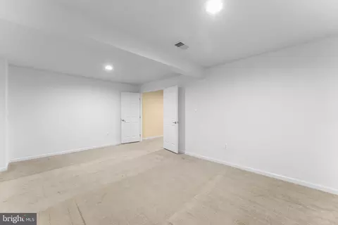Entry Way - 1018 Everett Ct, Fredericksburg, VA 22401 photo 11 of 16