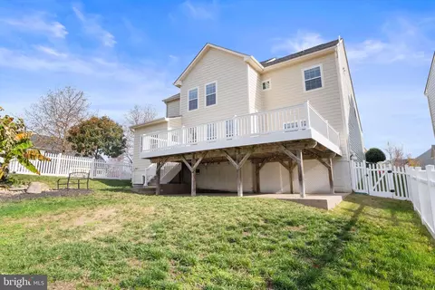 Exterior - 1018 Everett Ct, Fredericksburg, VA 22401 photo 7 of 14