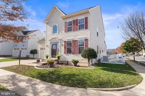 1018 Everett Ct, Fredericksburg, VA 22401