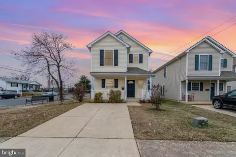 1015 Myrick St, Fredericksburg, VA 22401