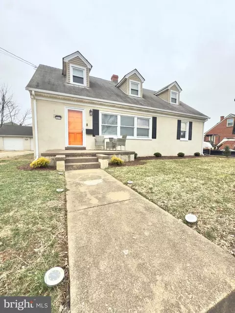 1319 Cardwell St, Fredericksburg, VA 22401