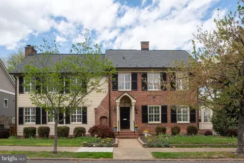 701 Hanover St, Fredericksburg, VA 22401