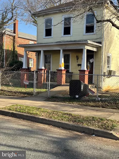 212 Glover St, Fredericksburg, VA 22401