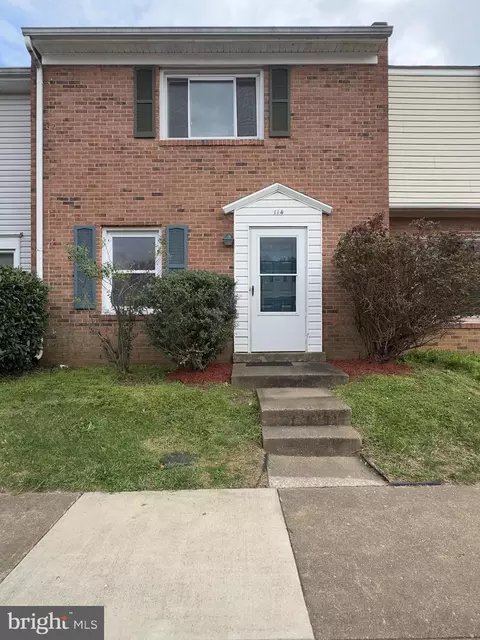 114 Hughey Ct, Fredericksburg, VA 22401