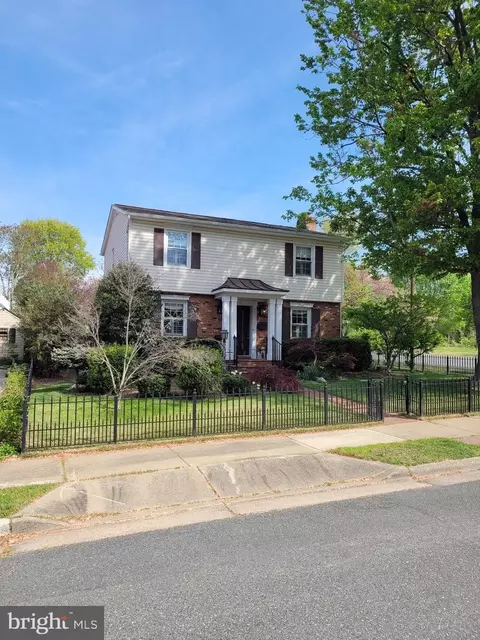 701 Mary Ball St, Fredericksburg, VA 22401