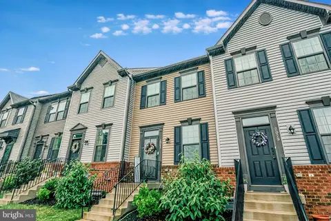 2027 Track Cir, Fredericksburg, VA 22401