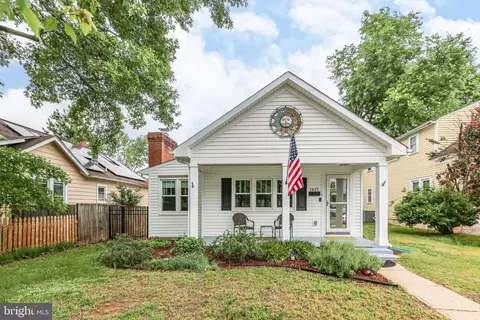 1417 Franklin St, Fredericksburg, VA 22401