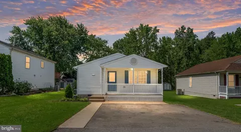 1018 Imagine Ln, Fredericksburg, VA 22401