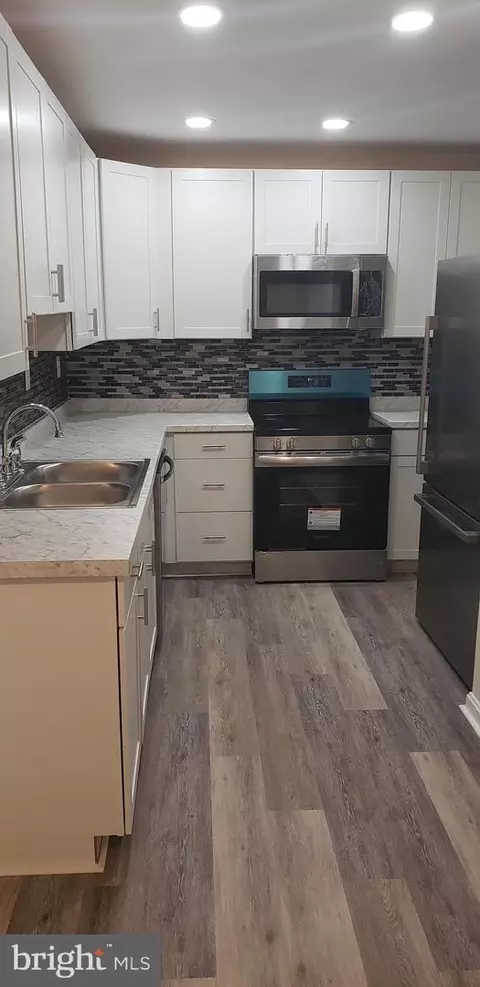 714 Denton Cir, Fredericksburg, VA 22401