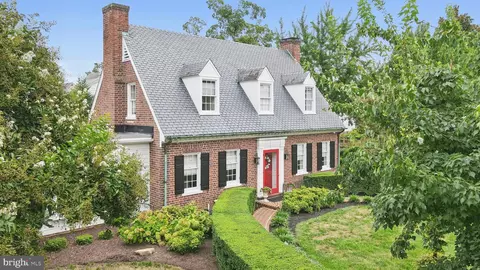 1109 Littlepage St, Fredericksburg, VA 22401